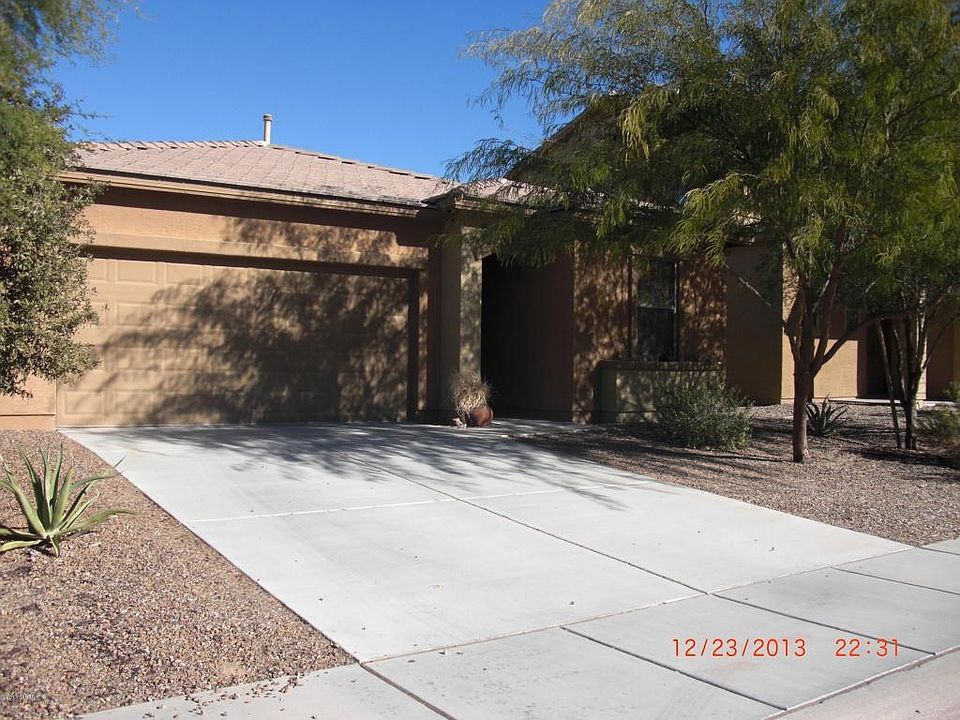 1st image of 12074 W Hailey Ln