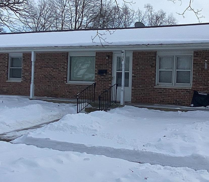 155 E Mulberry St, Watseka, IL 60970 Zillow