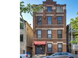 1220 W Augusta Blvd, Chicago, IL 60642