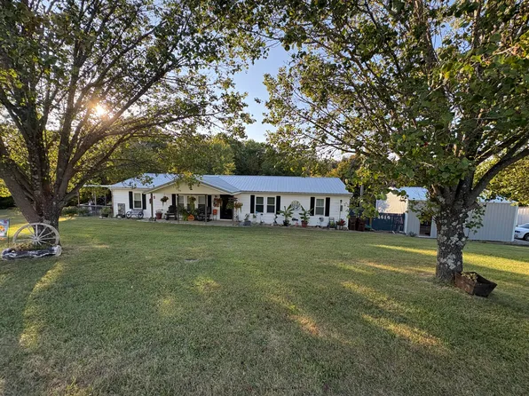 2616 Old 3 Hwy #L, Falmouth, KY 41040