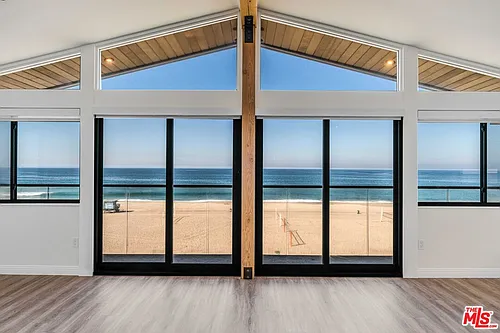2308 The Strand Photo 1