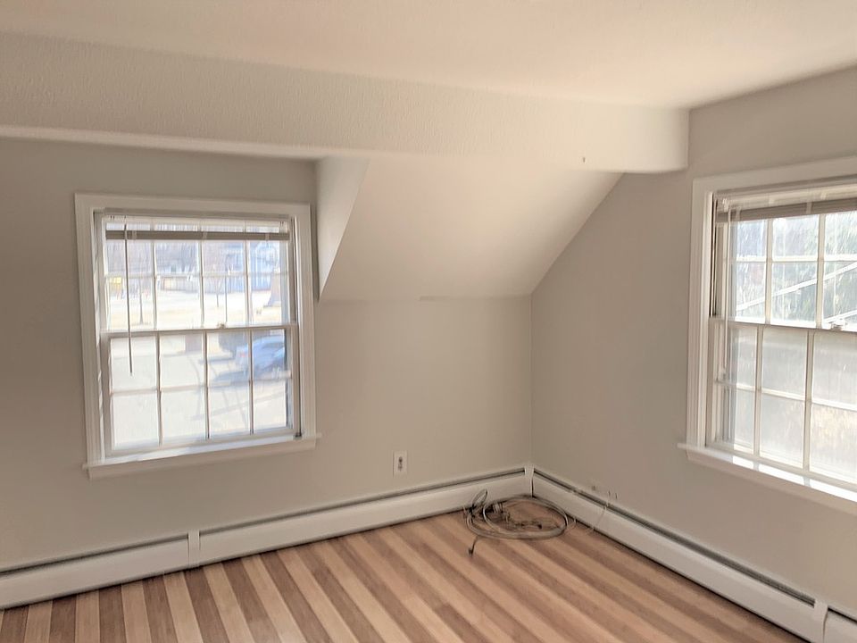1st image of 11 Summer St Suite C