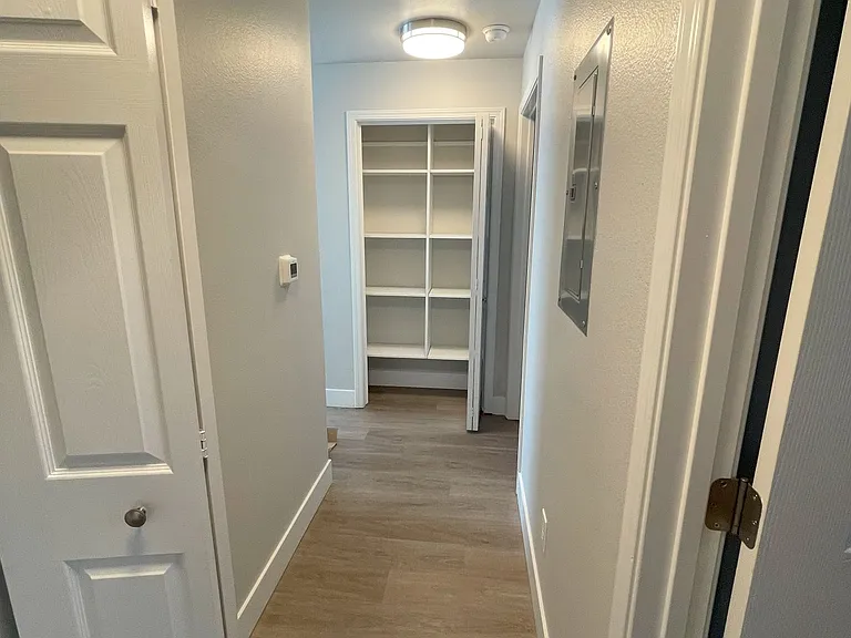 10162 W Garverdale Ln #202 — Photo 8