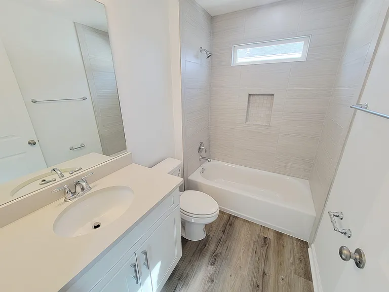 1367 Landon Hills Dr — Photo 17