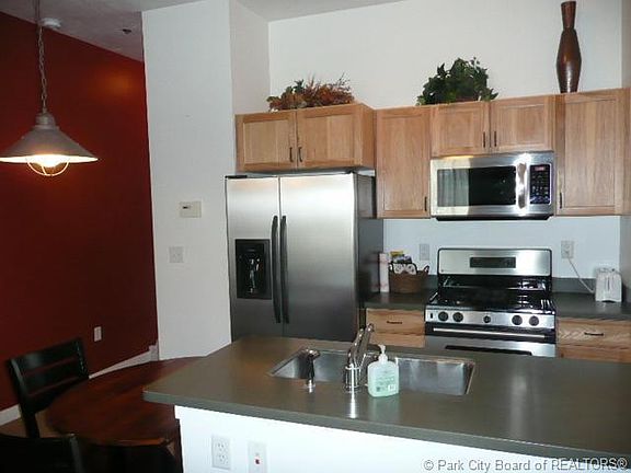 4th image of 1364 W Stillwater Dr #1059