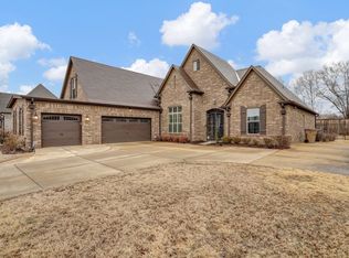 9662 Grays Meadow Dr, Cordova, TN 38018