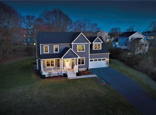 52 Coddington Way, Portsmouth, RI 02871