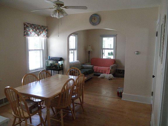5th image of 804 Oakland Ave