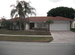 19993 Back 9 Dr, Boca Raton, FL 33498