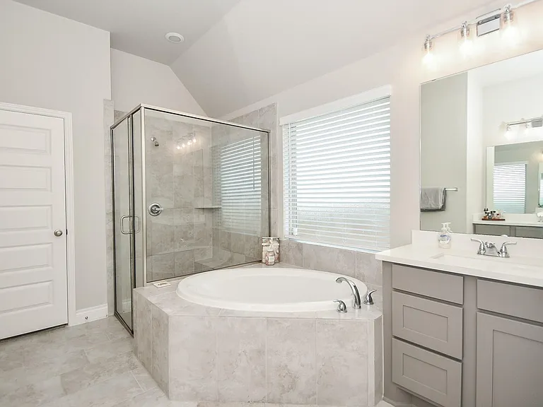 10131 Napier Dr — Photo 18