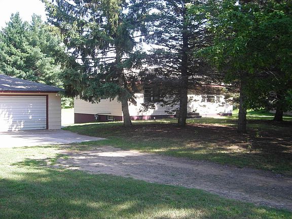 Private Lot With Lots of Trees & Long Driveway