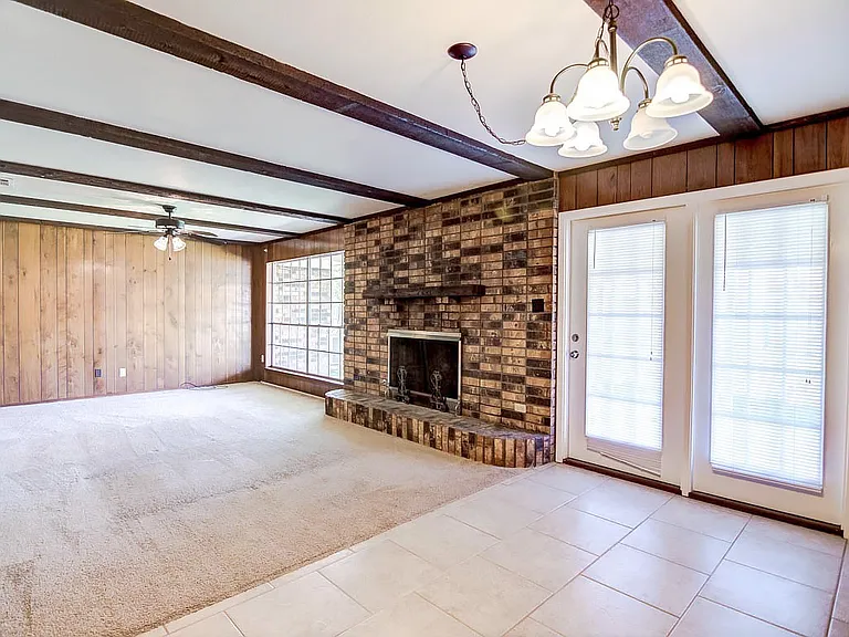 1407 Akron Dr — Photo 9
