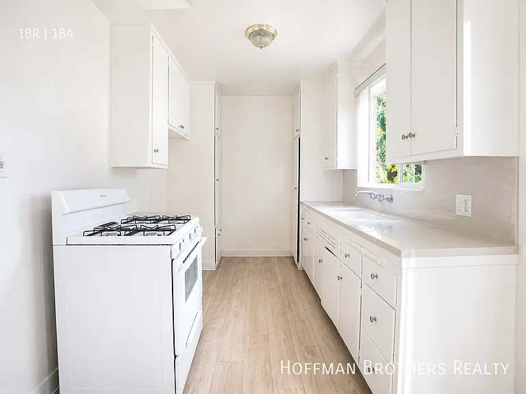 3932 Sawtelle Blvd #5 — Photo 2