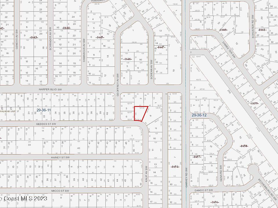 2nd image of 691 Geddes St SW