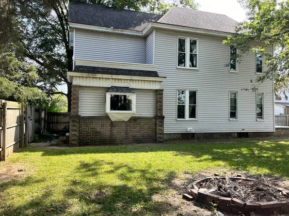 45 Barthman Ave, Columbus, OH 43207