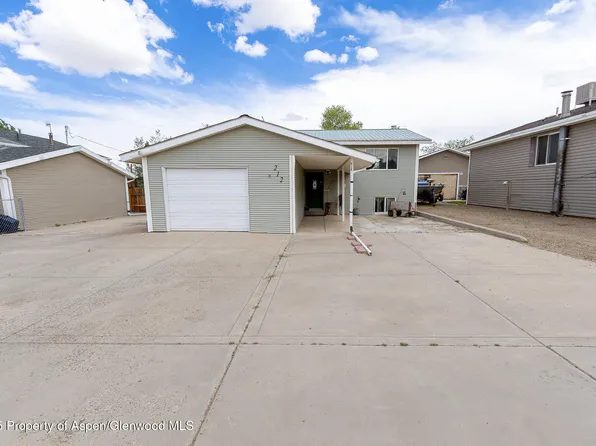 212 River Rd, Rangely, CO 81648