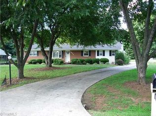 3877 Forest Valley Dr, Winston Salem, NC 27105