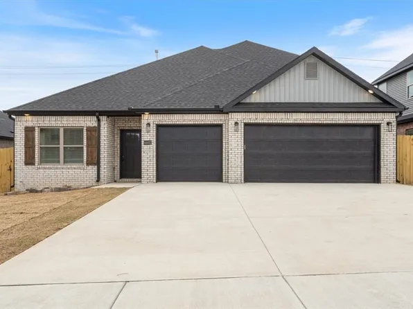 6602 SW Spindle St, Bentonville, AR 72713