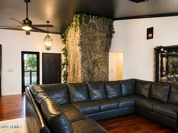 4th image of 7507 W BROWN Street