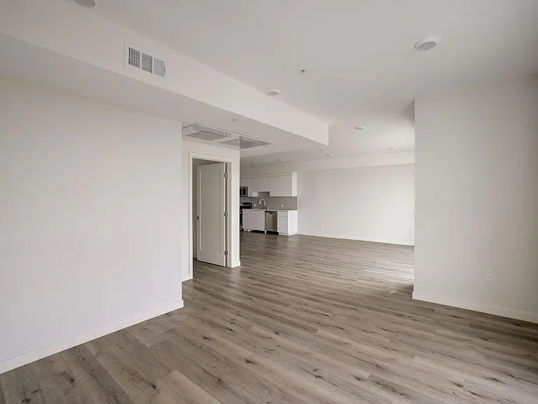 2783 Francis Ave — Photo 29