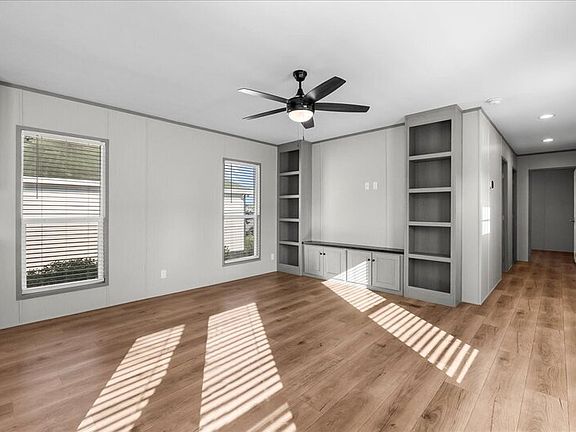 5th image of 2510 Branding Iron Dr #10