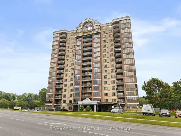 1000 King St W #302, Kingston, ON K7M 8H3