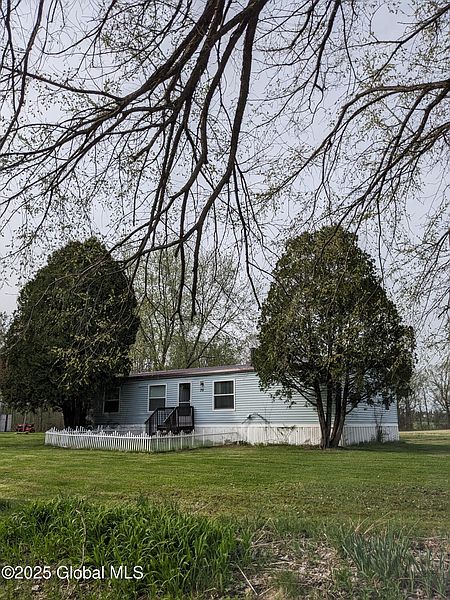 2nd image of 70 Dick Lynch Road