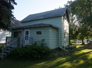 110 S Hahn Ave, Rosholt, SD 57260