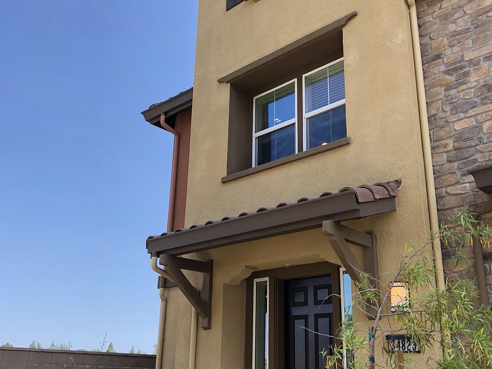 1st image of 34823 Awning Ter