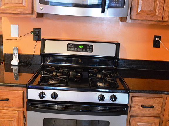 Updated oven, gas, microwave