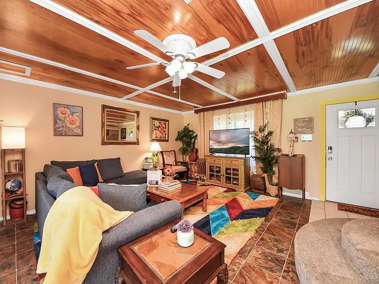 17018 Water Oak Dr #A — Photo 8
