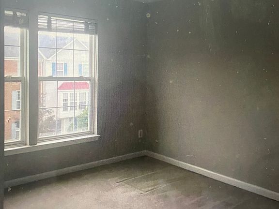 3rd image of 2529 Banshire Dr