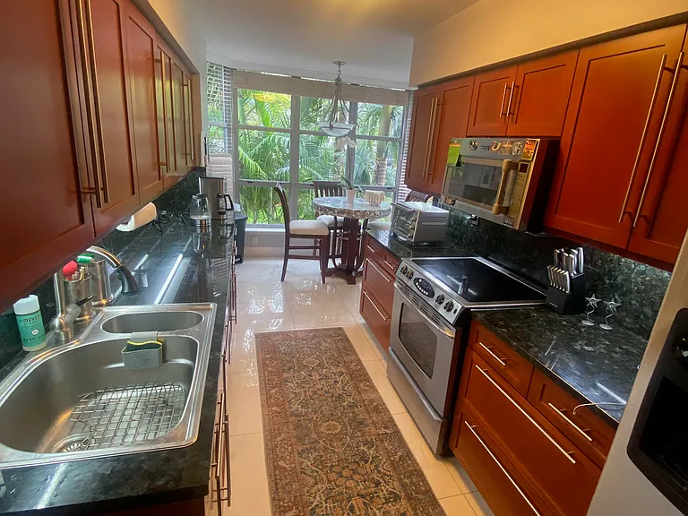 3600 Mystic Pointe Dr #207 — Photo 11