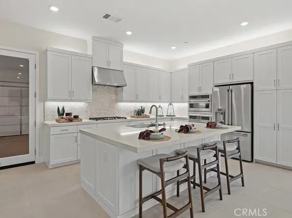 26665 Eclipse Way, Valencia, CA 91381