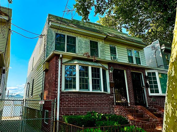 3rd image of 60-23 59th Dr #1