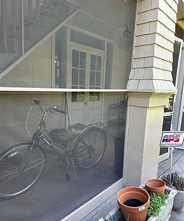 3rd image of 7407 Saint Charles Ave