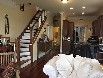 934 W Cornelia Ave #4S — Photo 3