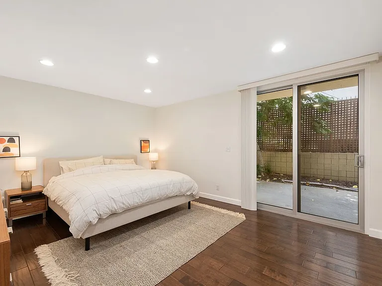 11970 Montana Ave #117 — Photo 12