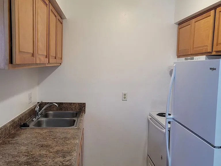 3535 Mangrove Ave — Photo 9