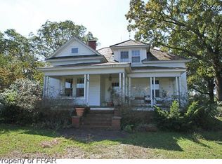 1009 Delma Grimes Rd, Coats, NC 27521