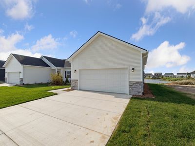 250 Marion Oaks Dr, Howell, MI, 48843