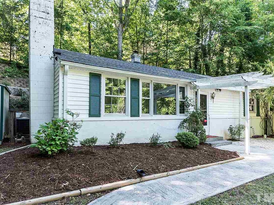 1st image of 1103 Valley Park Dr
