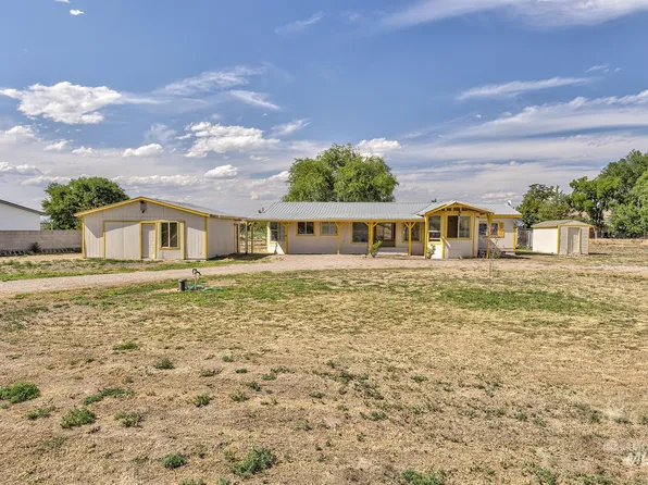 1568 James Ln, Vale, OR 97918
