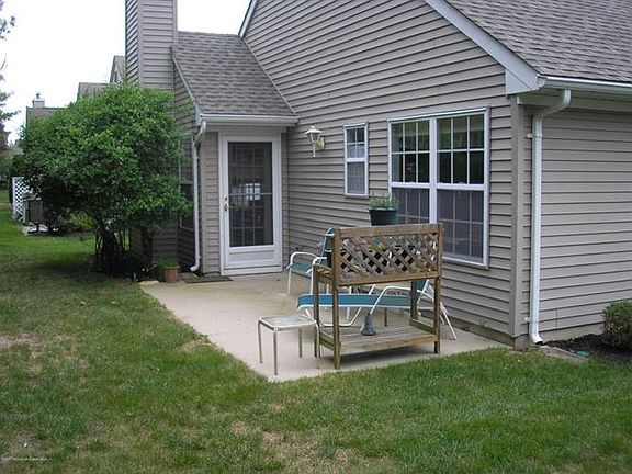 2nd image of 3563 Vicari Ave