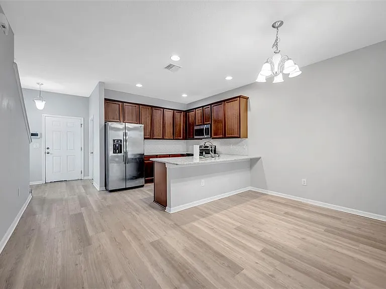 6705 Holly Heath Dr — Photo 21