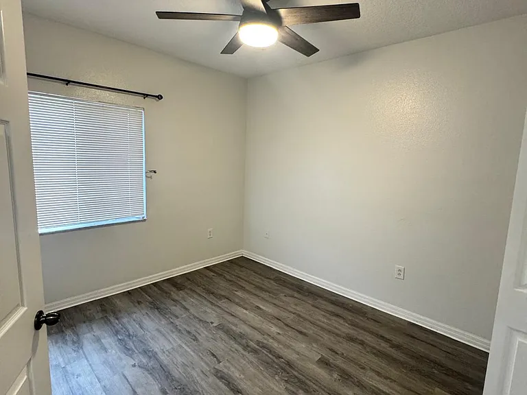 6411 Cypressdale Dr #202 — Photo 11