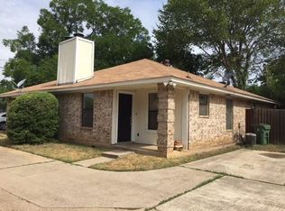 821 N Mesquite St APT B, Arlington, TX 76011
