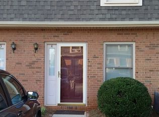 3925 Mountain View Rd APT D4, Oakwood, GA 30566