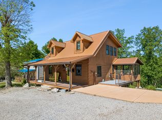 225 Bill Hunter Rd, Celina, TN 38551