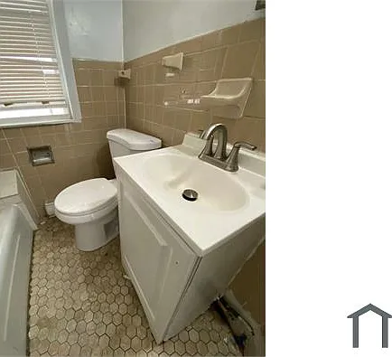 16 Saratoga Ave #2 — Photo 4